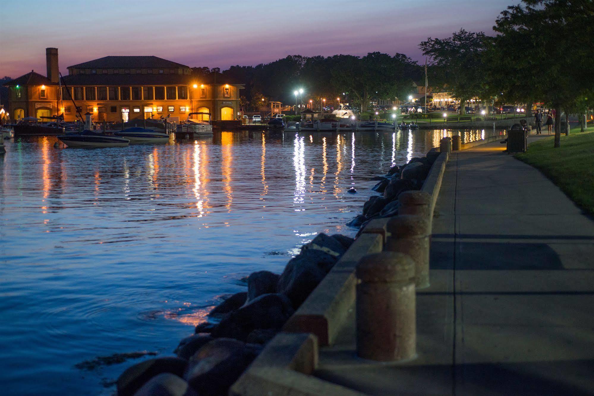 The Cove Of Lake Geneva Dış mekan fotoğraf